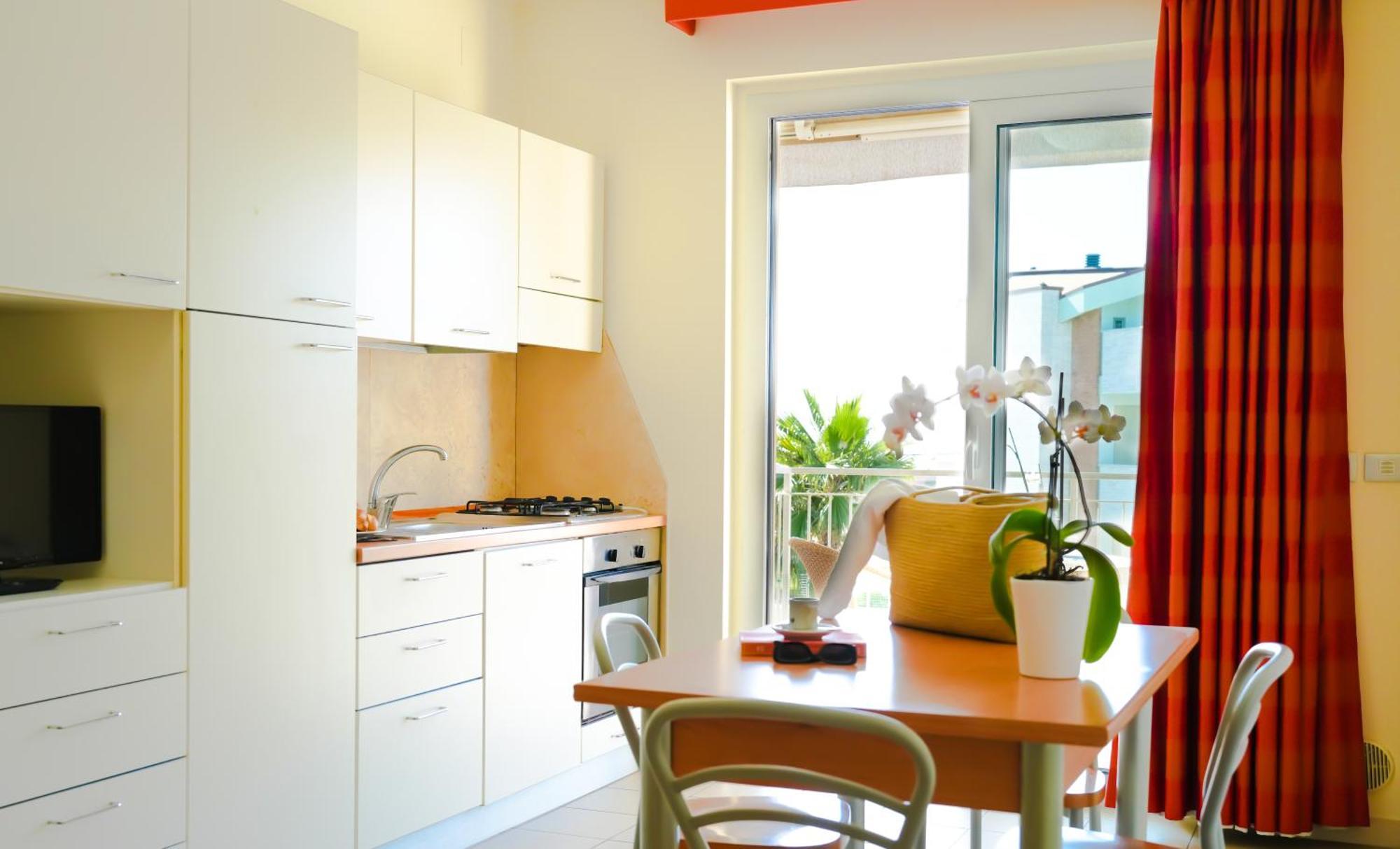 Casa Del Mar Aparthotel Roseto degli Abruzzi Kültér fotó